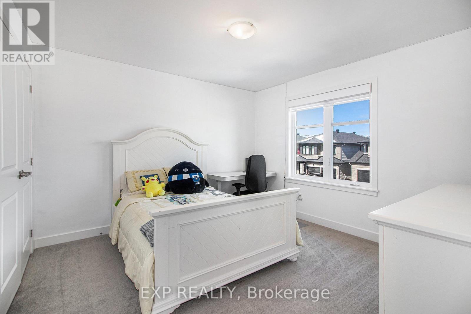 












908 EMBANKMENT STREET

,
Ottawa,




Ontario
K2S2P4

