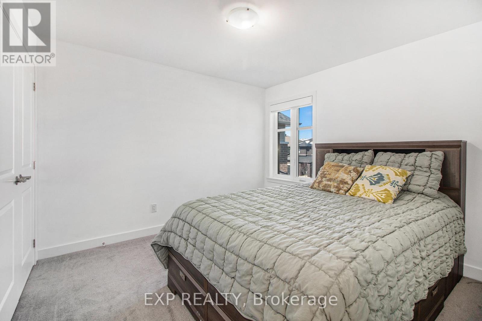 












908 EMBANKMENT STREET

,
Ottawa,




Ontario
K2S2P4


