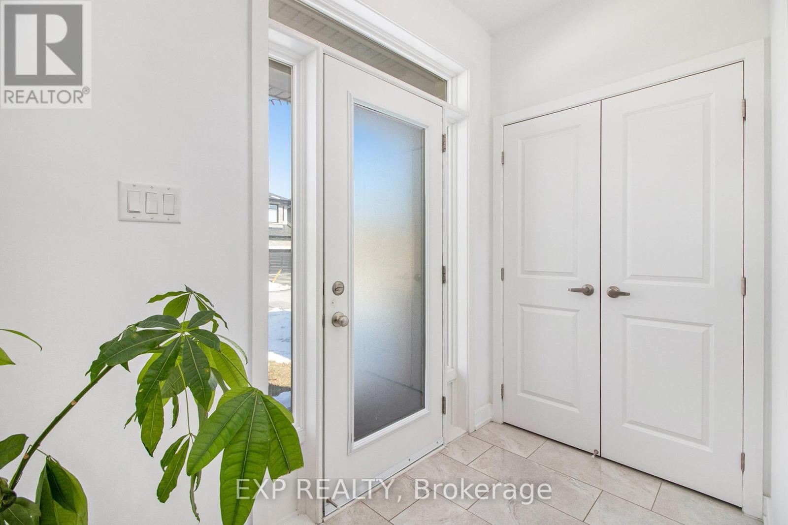 












908 EMBANKMENT STREET

,
Ottawa,




Ontario
K2S2P4

