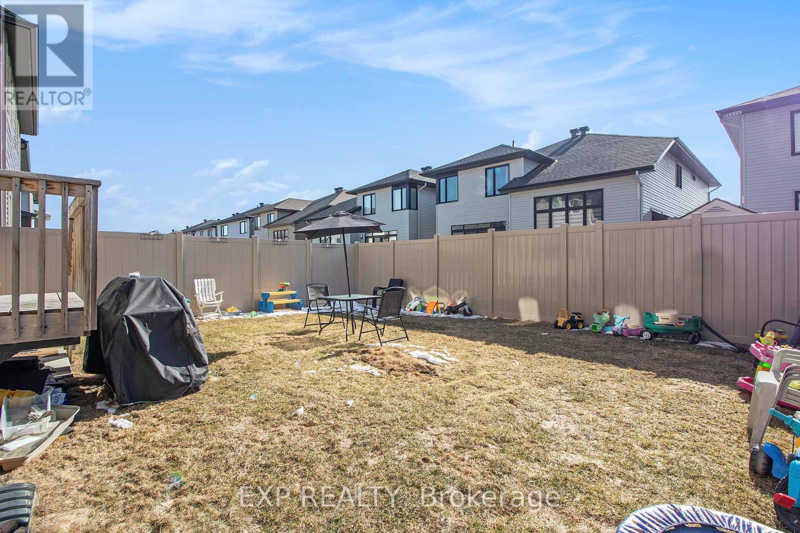 












908 EMBANKMENT STREET

,
Ottawa,




Ontario
K2S2P4


