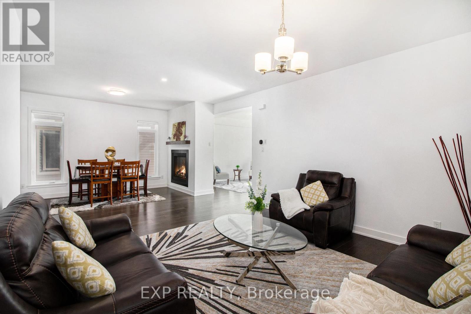 












908 EMBANKMENT STREET

,
Ottawa,




Ontario
K2S2P4

