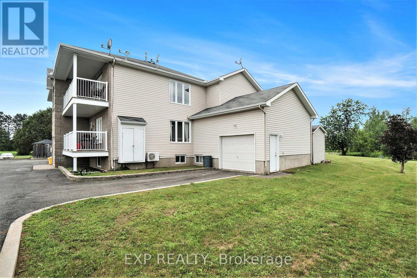 












1 - 525 RUSSELL ROAD

,
Clarence-Rockland,




Ontario
K0A2A0

