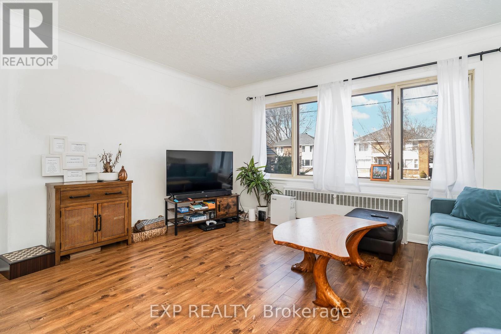 












330 DONALD STREET

,
Ottawa,




Ontario
K1K1M5

