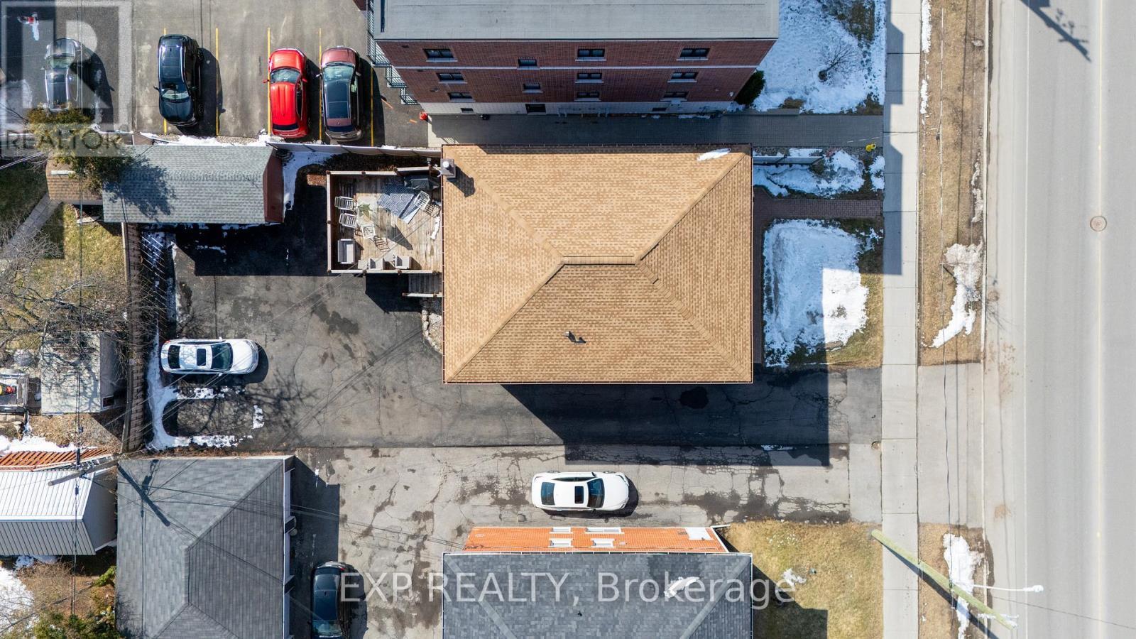 












330 DONALD STREET

,
Ottawa,




Ontario
K1K1M5

