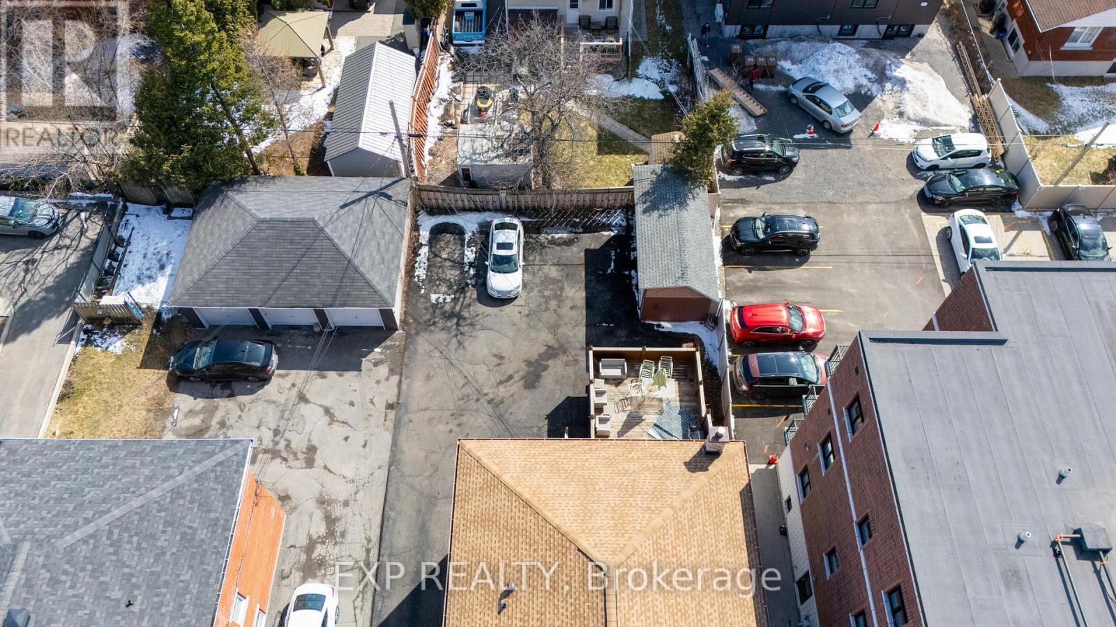 












330 DONALD STREET

,
Ottawa,




Ontario
K1K1M5

