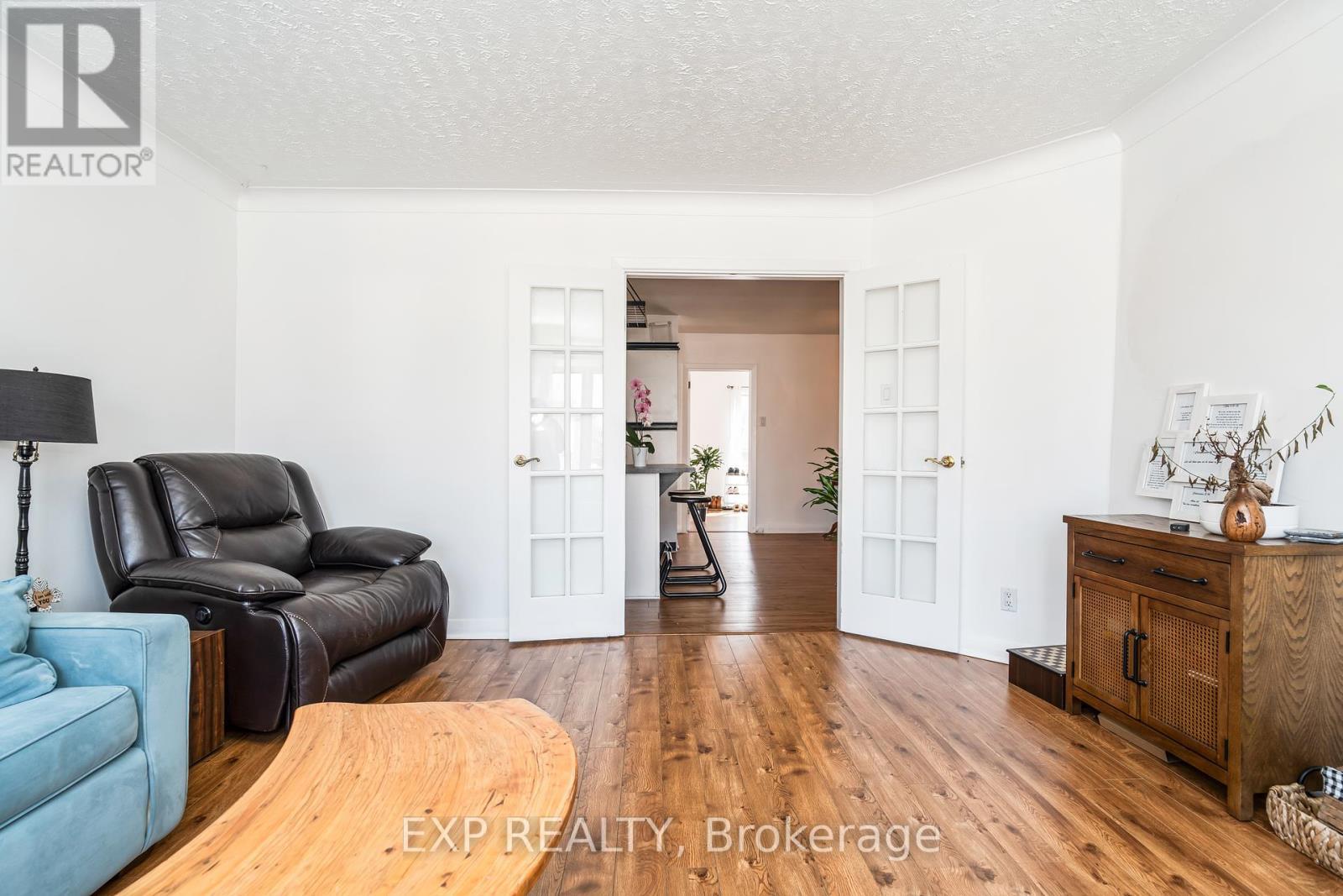 












330 DONALD STREET

,
Ottawa,




Ontario
K1K1M5

