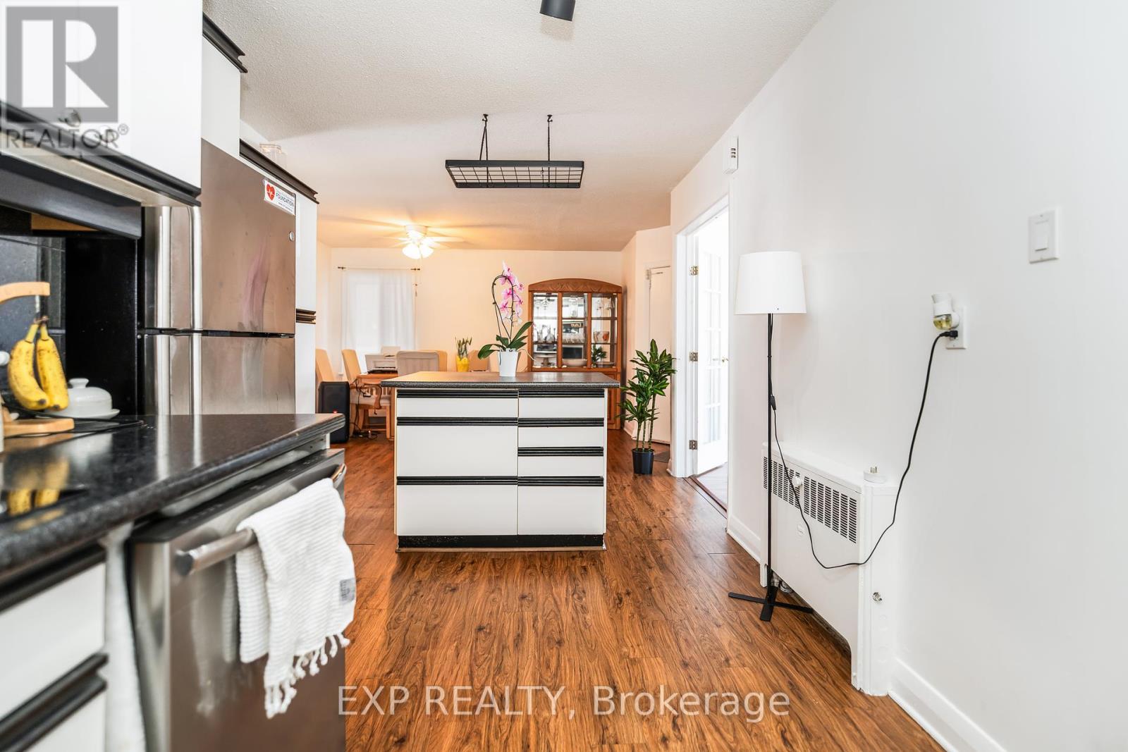 












330 DONALD STREET

,
Ottawa,




Ontario
K1K1M5

