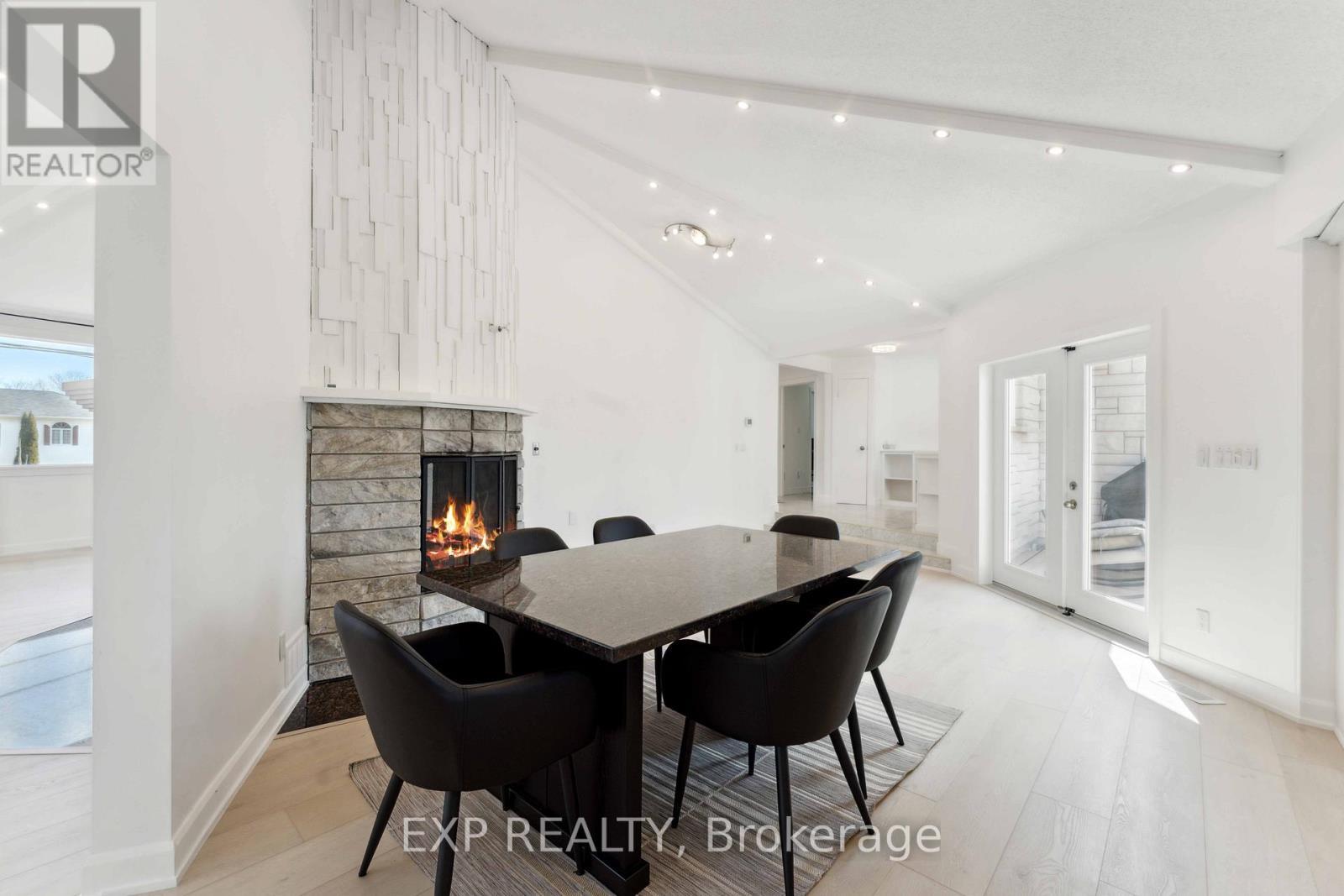 












6974 BANK STREET

,
Ottawa,




Ontario
K0A2P0

