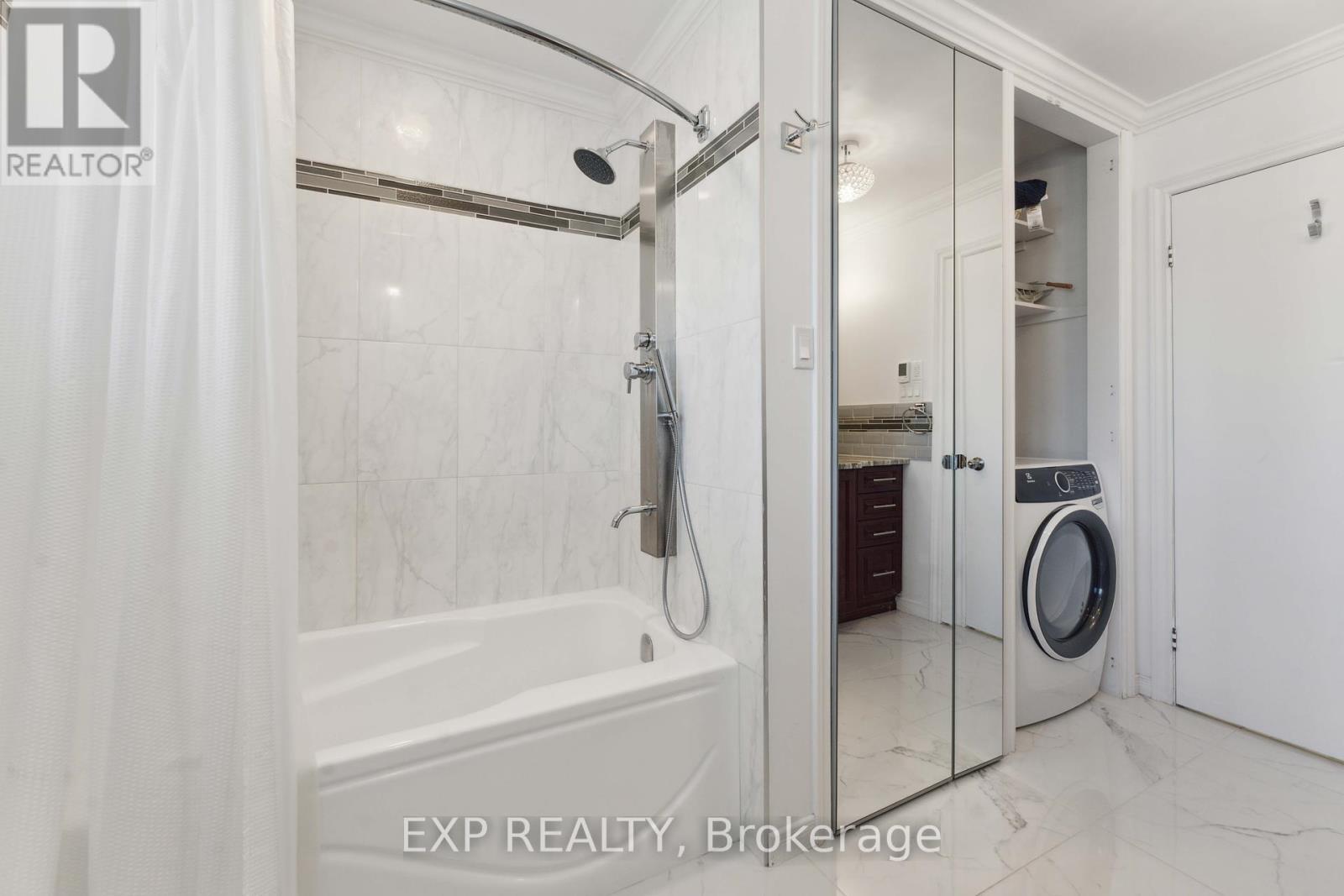 












6974 BANK STREET

,
Ottawa,




Ontario
K0A2P0

