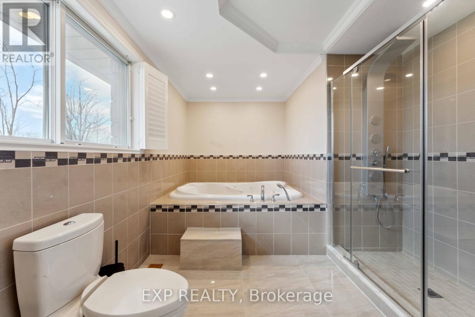 












6974 BANK STREET

,
Ottawa,




Ontario
K0A2P0

