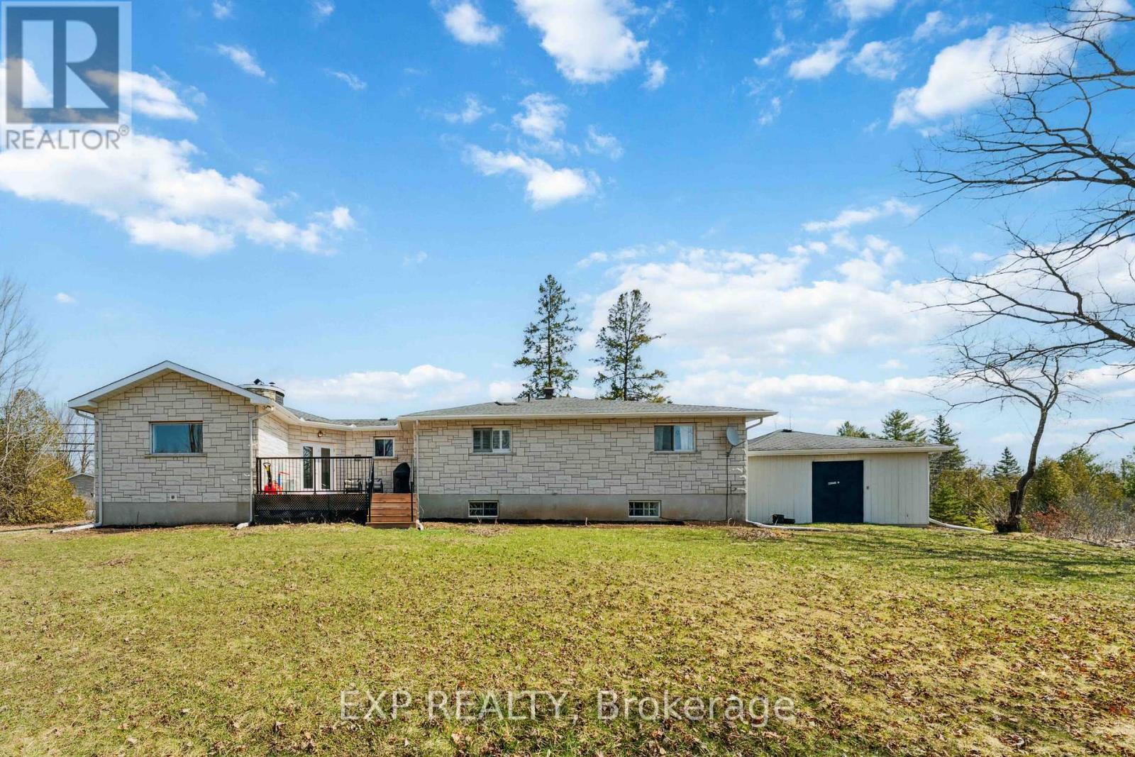 












6974 BANK STREET

,
Ottawa,




Ontario
K0A2P0

