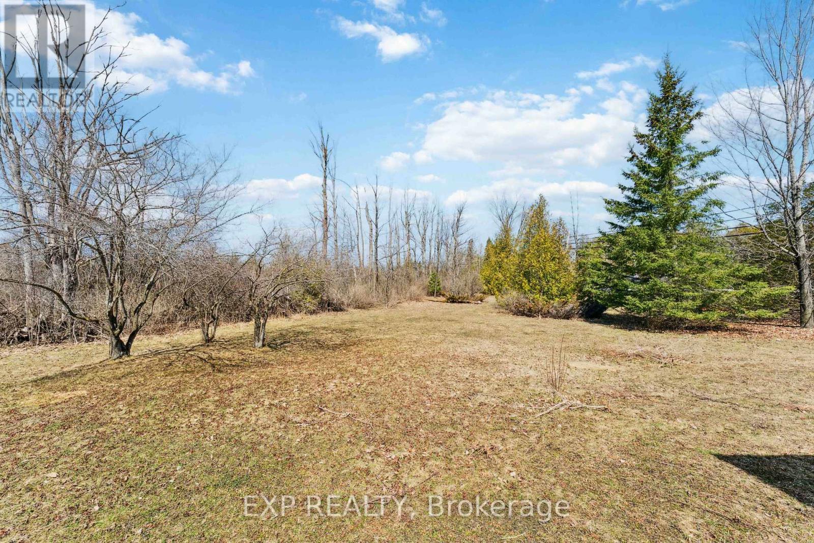 












6974 BANK STREET

,
Ottawa,




Ontario
K0A2P0

