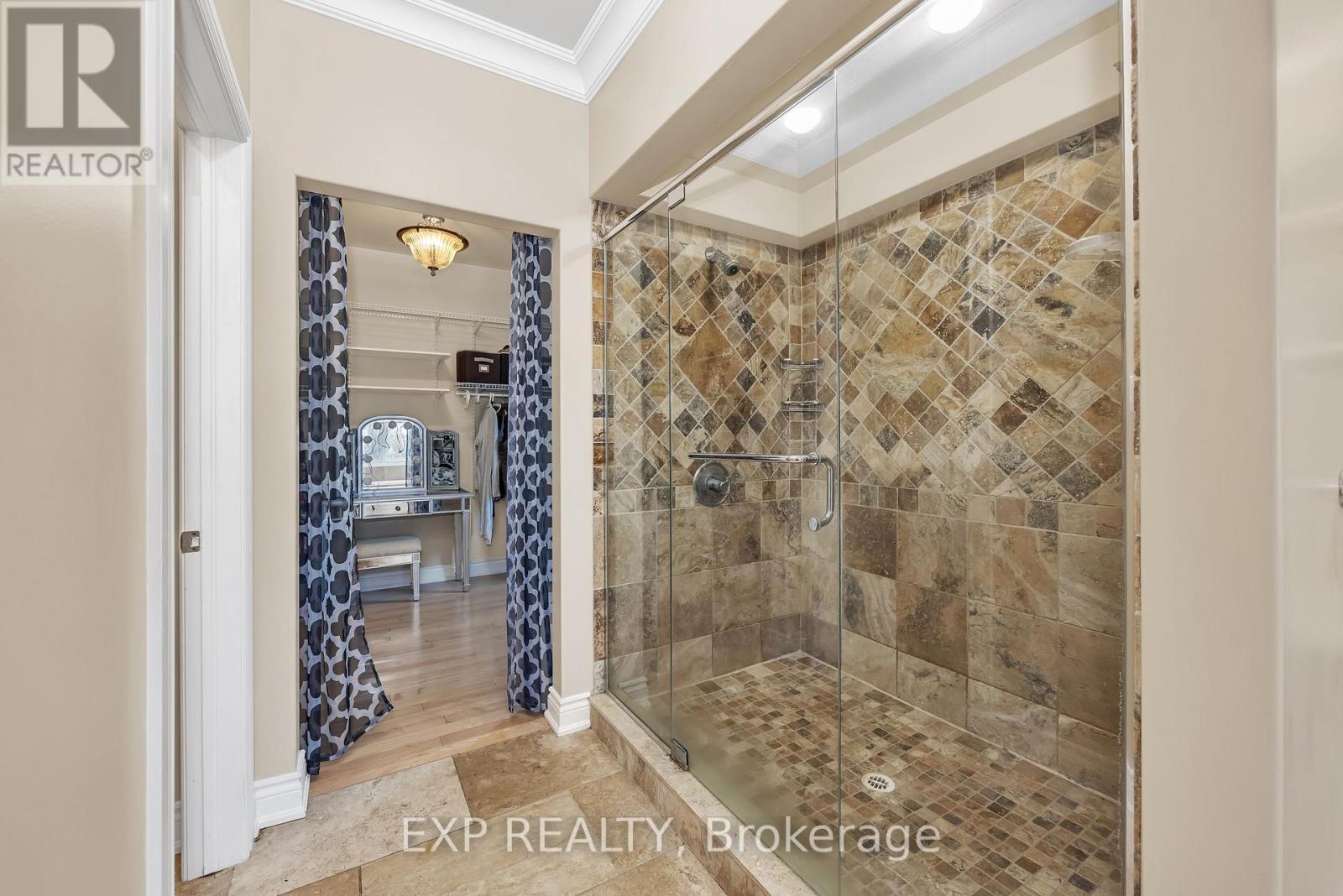 












6703 SUNCREST DRIVE

,
Ottawa,




Ontario
K4P0B4

