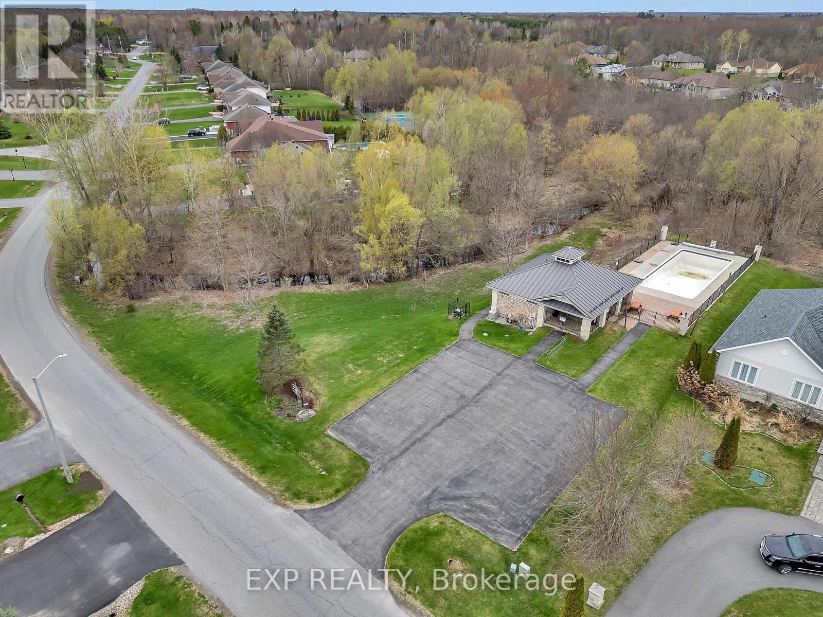 












6703 SUNCREST DRIVE

,
Ottawa,




Ontario
K4P0B4

