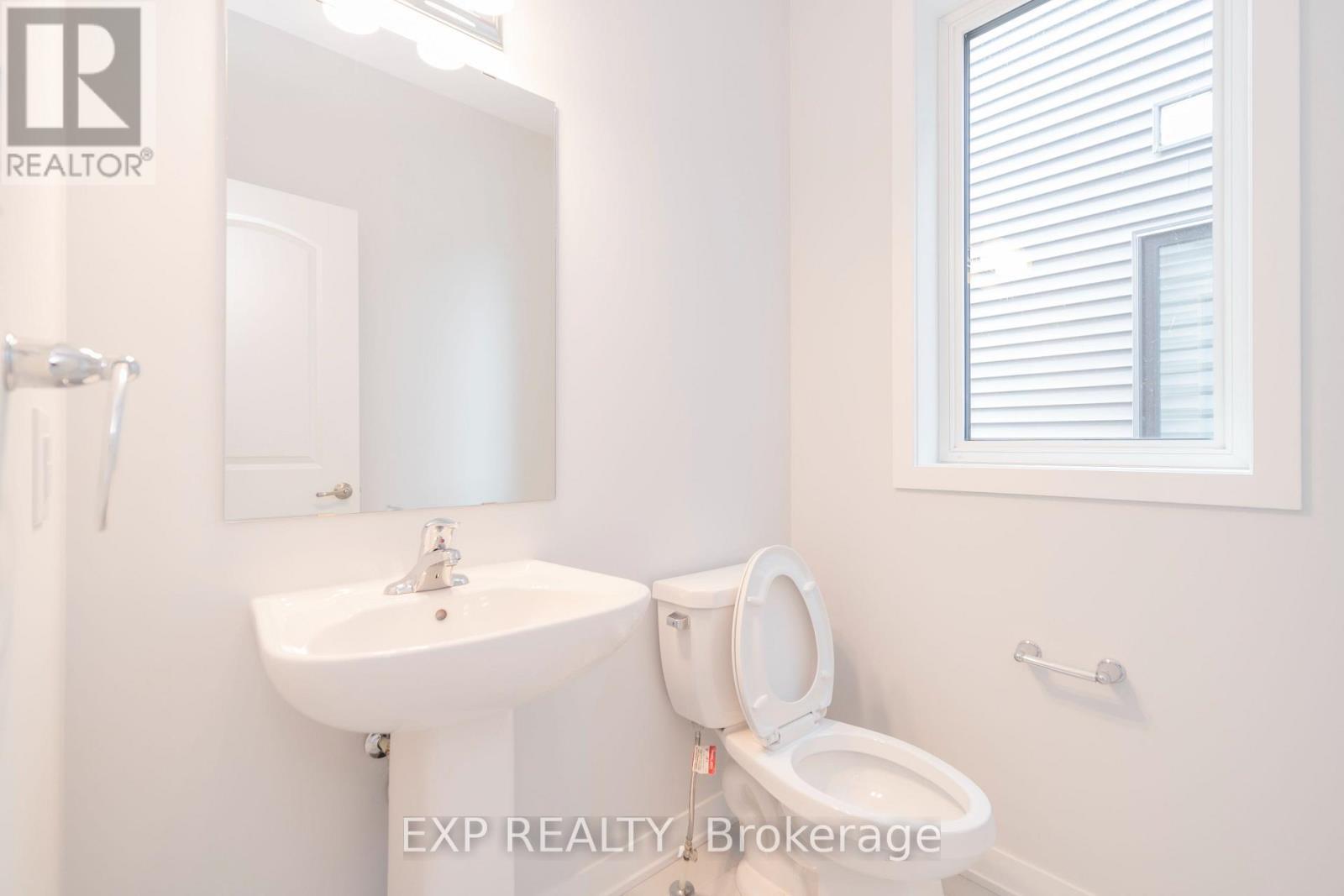 












468 BRIGATINE AVENUE

,
Ottawa,




Ontario
K2S0P9

