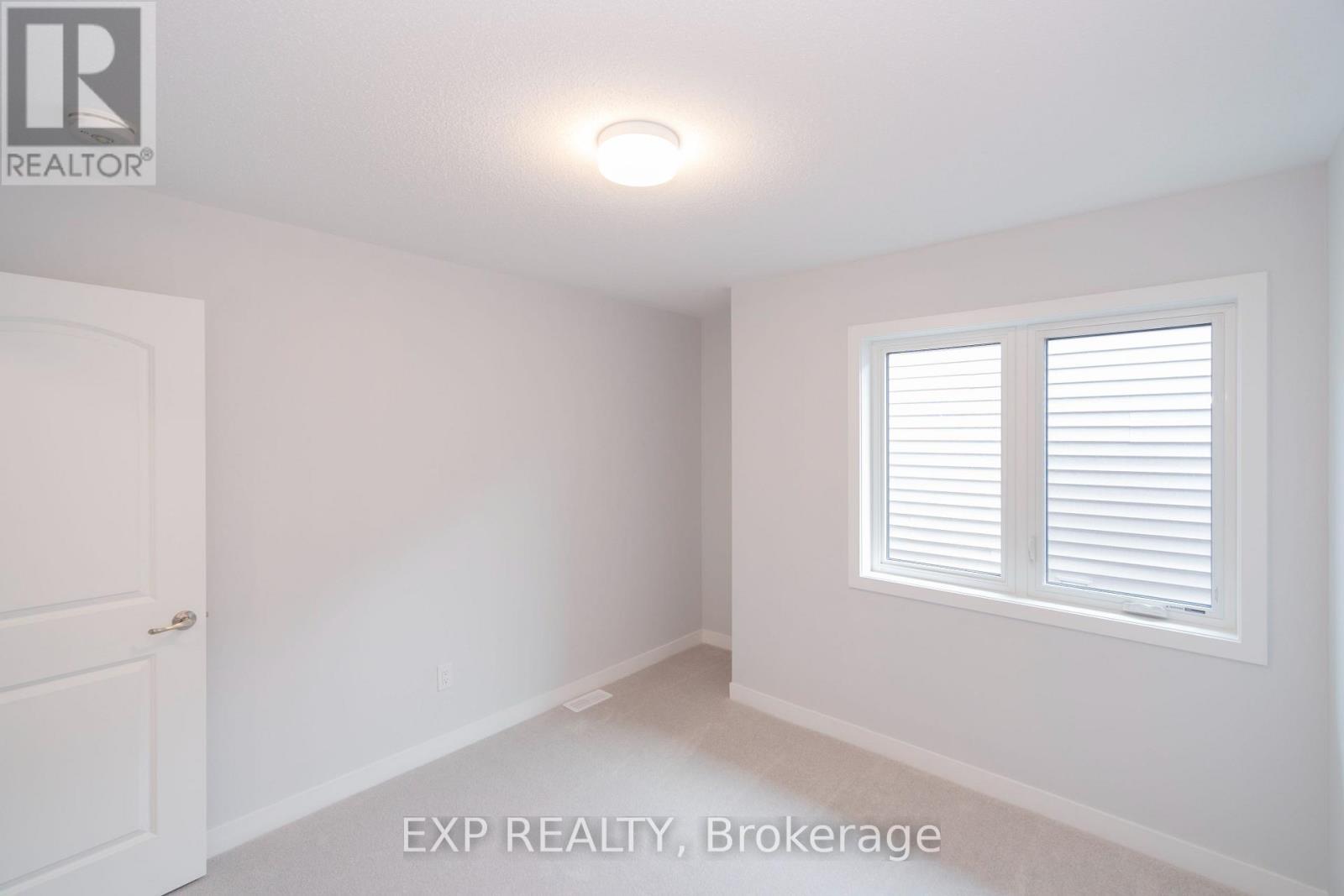 












468 BRIGATINE AVENUE

,
Ottawa,




Ontario
K2S0P9

