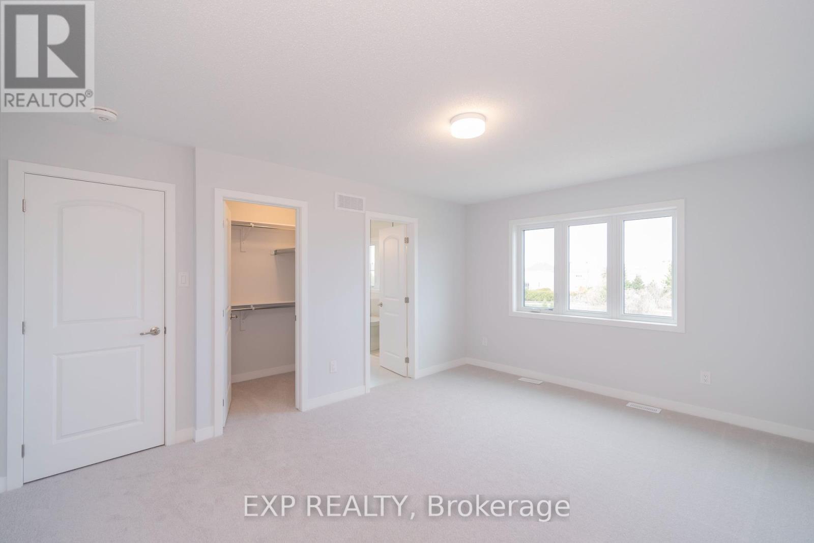 












468 BRIGATINE AVENUE

,
Ottawa,




Ontario
K2S0P9

