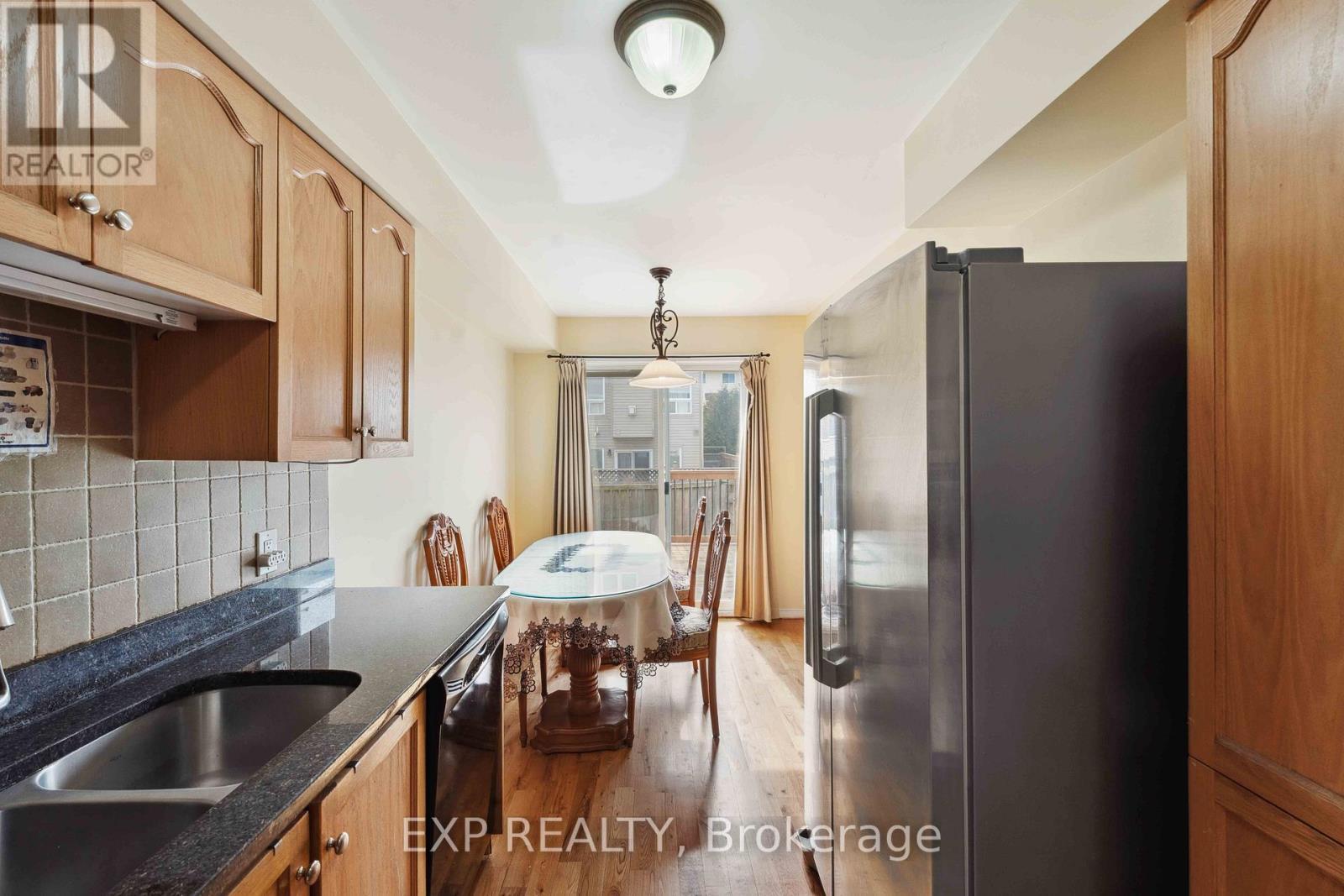 












2595 CROSSCUT TERRACE

,
Ottawa,




Ontario
K1T4A1

