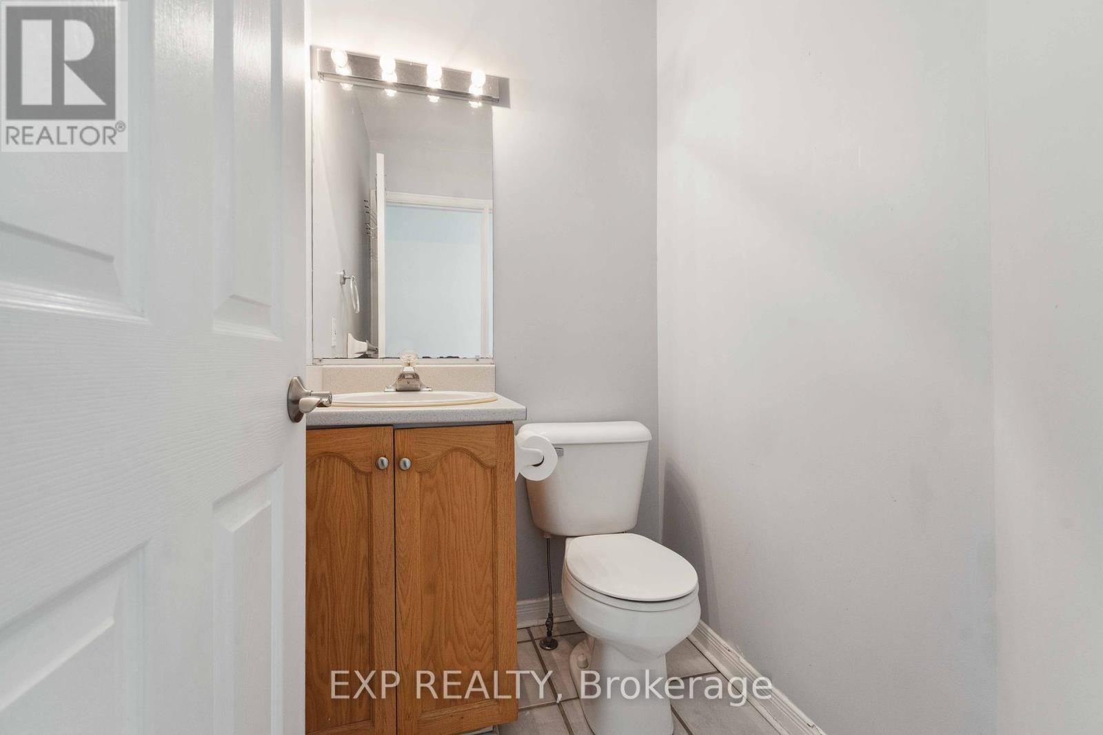 












2595 CROSSCUT TERRACE

,
Ottawa,




Ontario
K1T4A1

