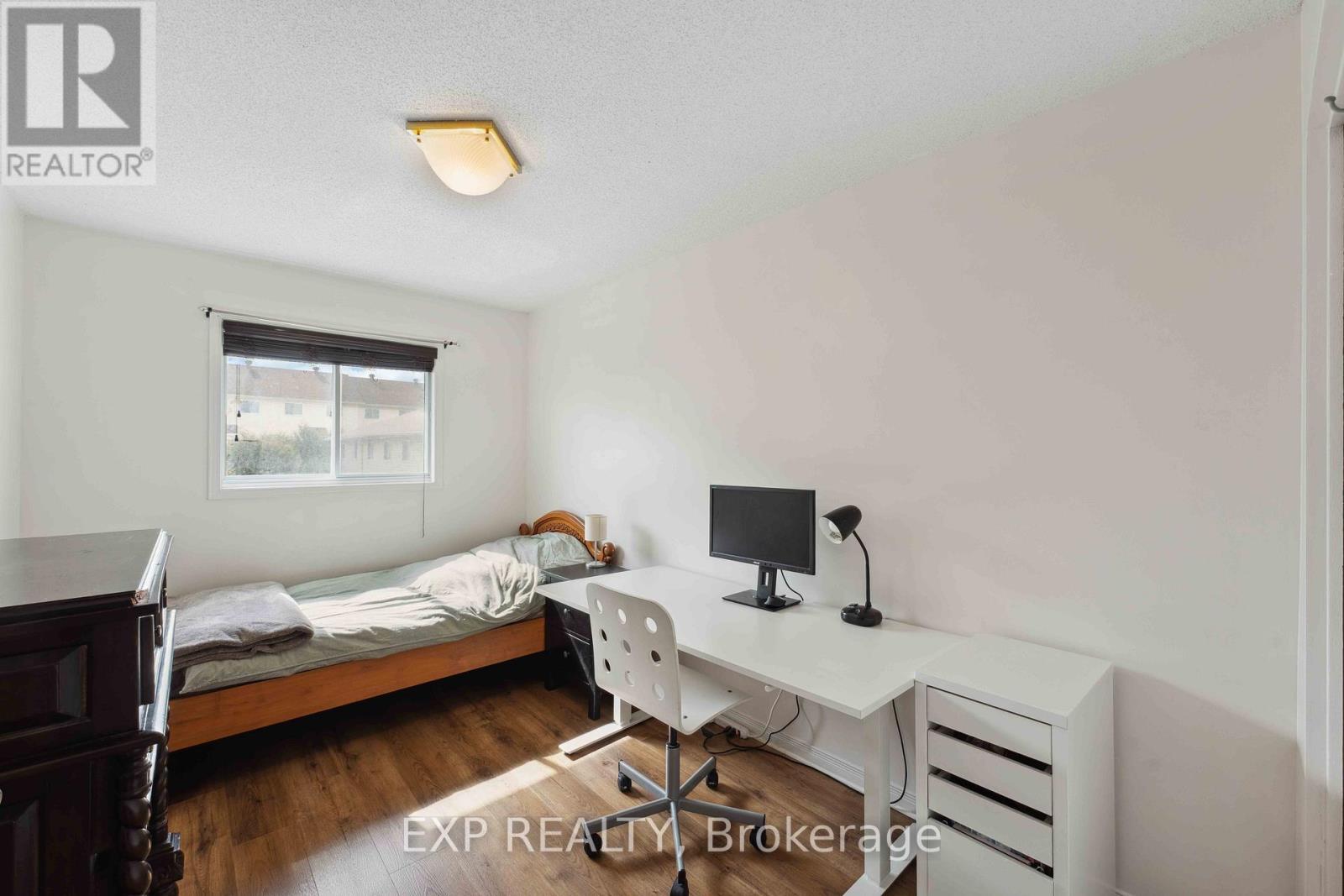 












2595 CROSSCUT TERRACE

,
Ottawa,




Ontario
K1T4A1

