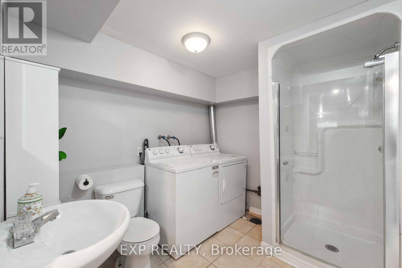 












2595 CROSSCUT TERRACE

,
Ottawa,




Ontario
K1T4A1


