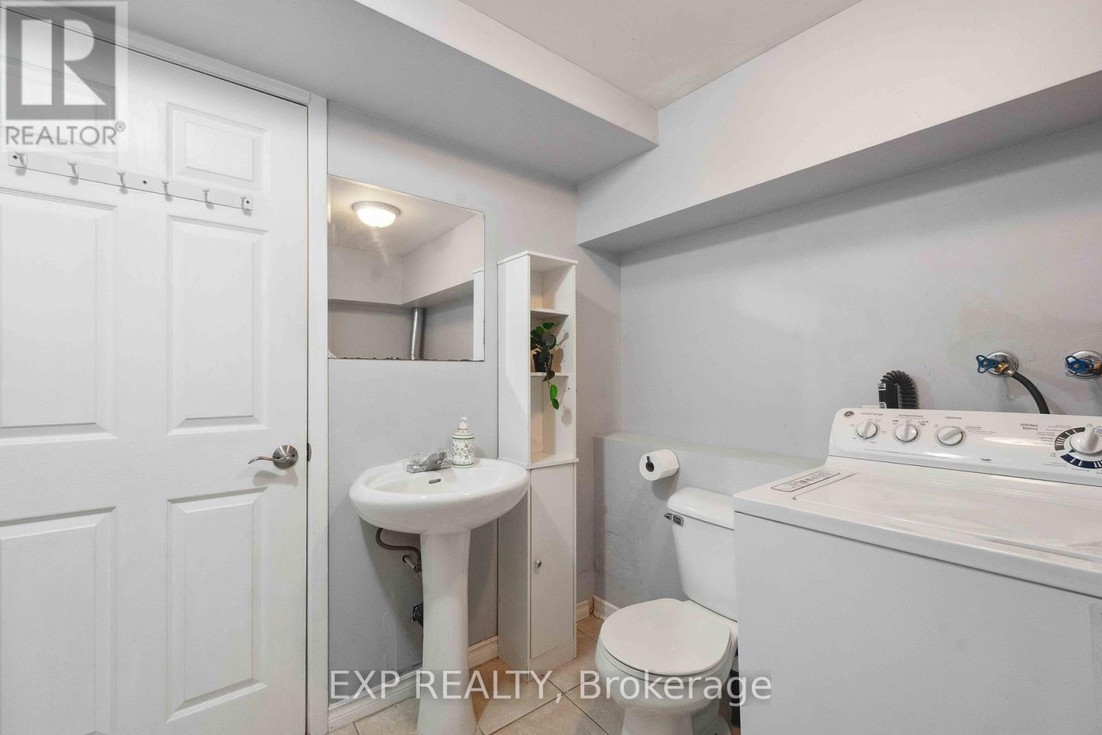 












2595 CROSSCUT TERRACE

,
Ottawa,




Ontario
K1T4A1

