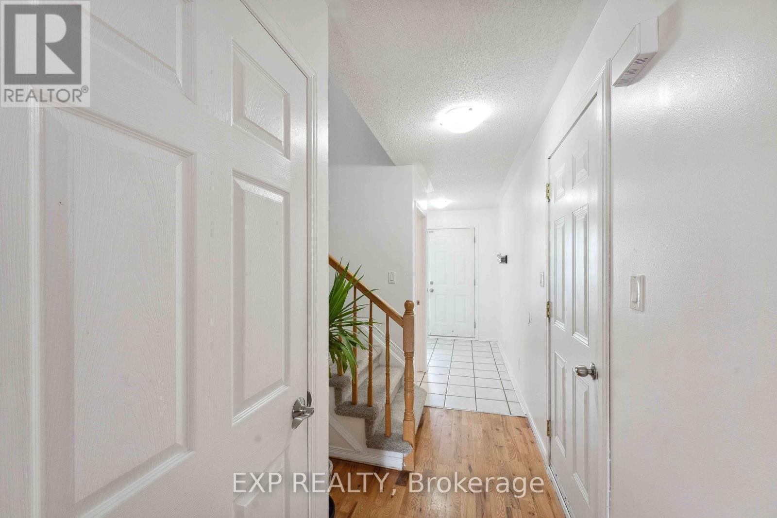 












2595 CROSSCUT TERRACE

,
Ottawa,




Ontario
K1T4A1

