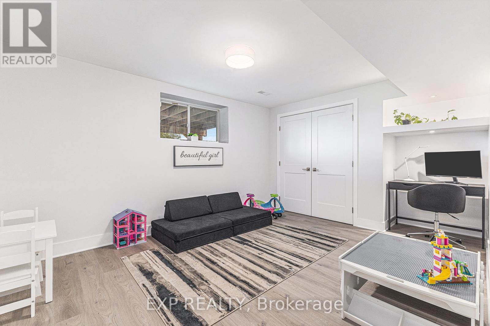 












145 HAROLD JONES WAY

,
Beckwith,




Ontario
K0A1B0


