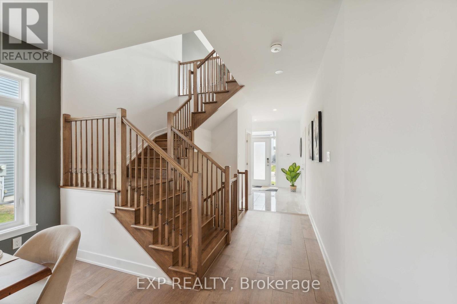 












46 ANDROMEDA ROAD E

,
Ottawa,




Ontario
K4M0K7

