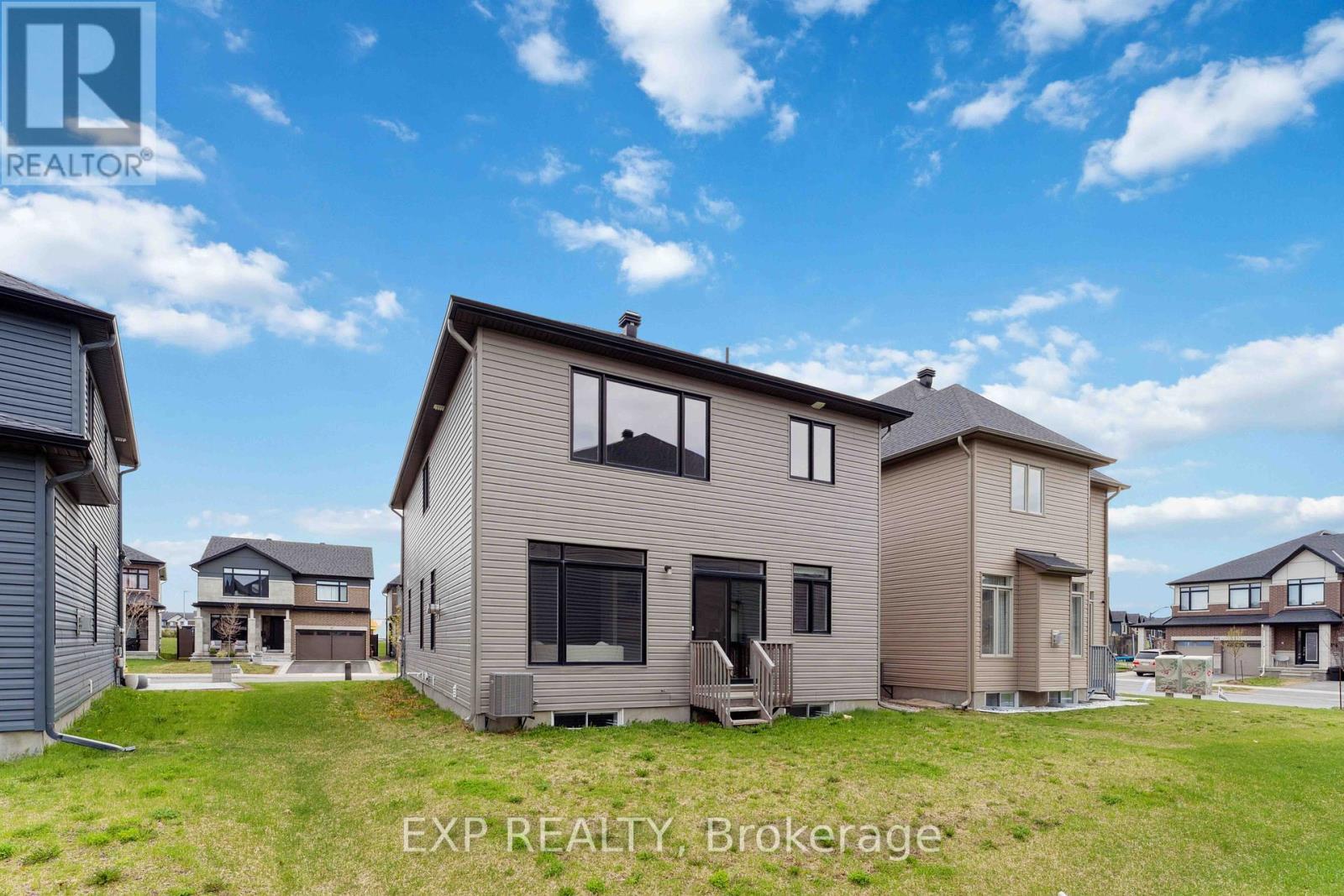 












46 ANDROMEDA ROAD E

,
Ottawa,




Ontario
K4M0K7


