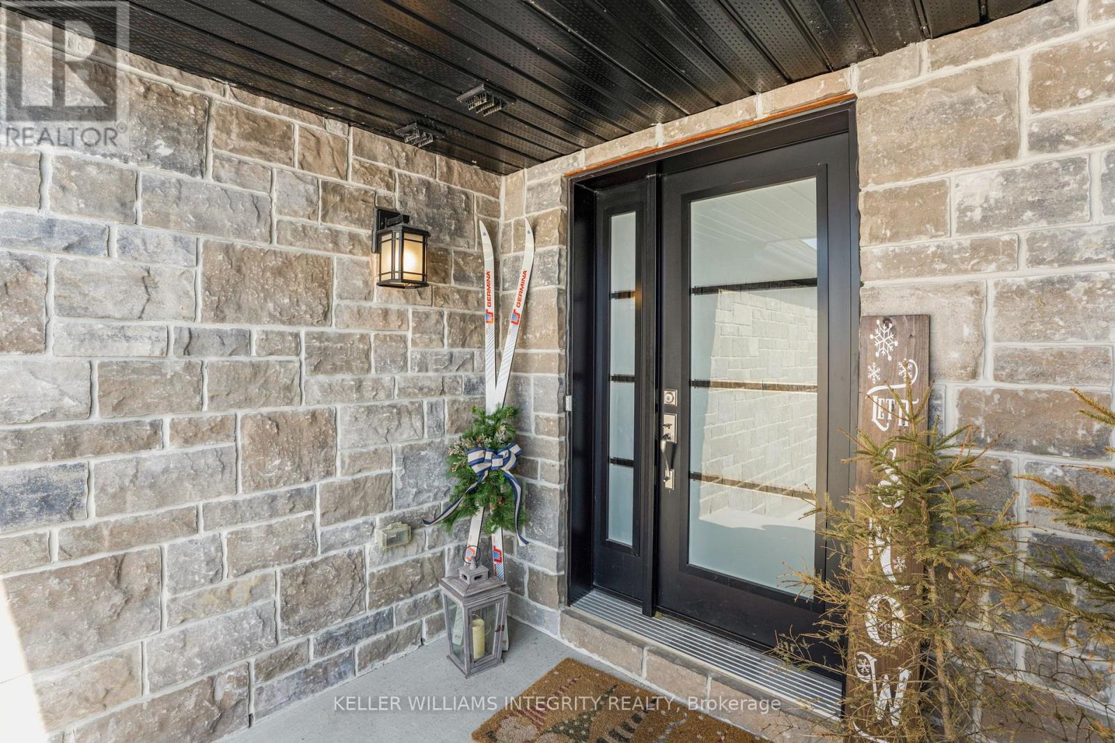 












229 DION AVENUE

,
Clarence-Rockland,




Ontario
K4K0M2

