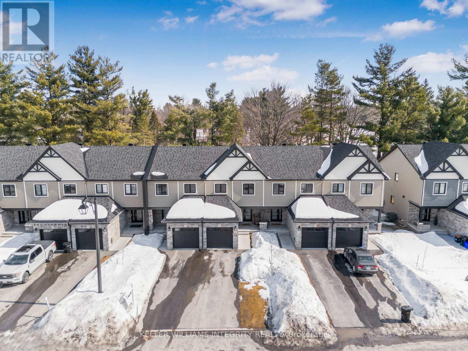 












229 DION AVENUE

,
Clarence-Rockland,




Ontario
K4K0M2

