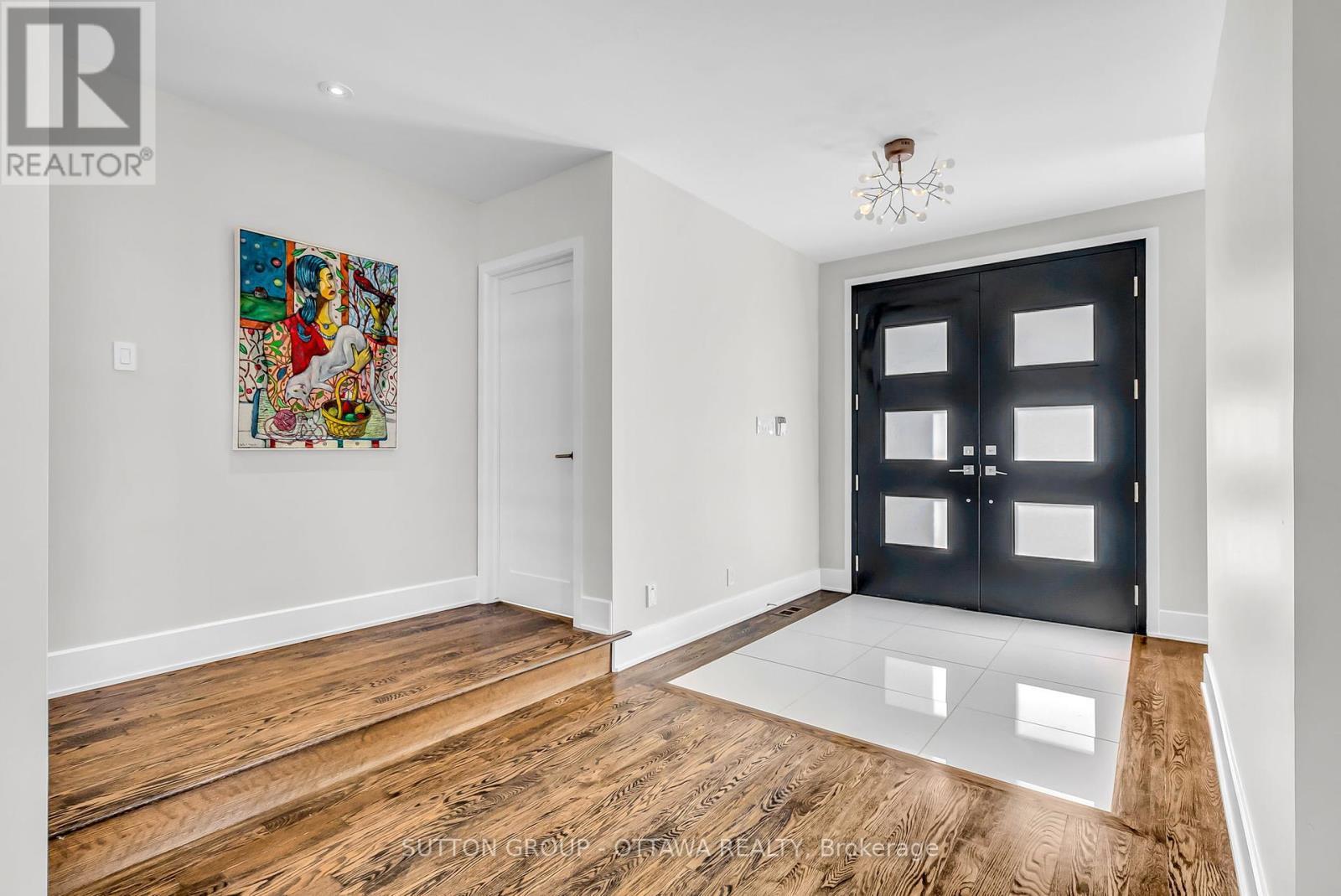 












333 SUMMIT AVENUE W

,
Ottawa,




Ontario
K1H5Z7

