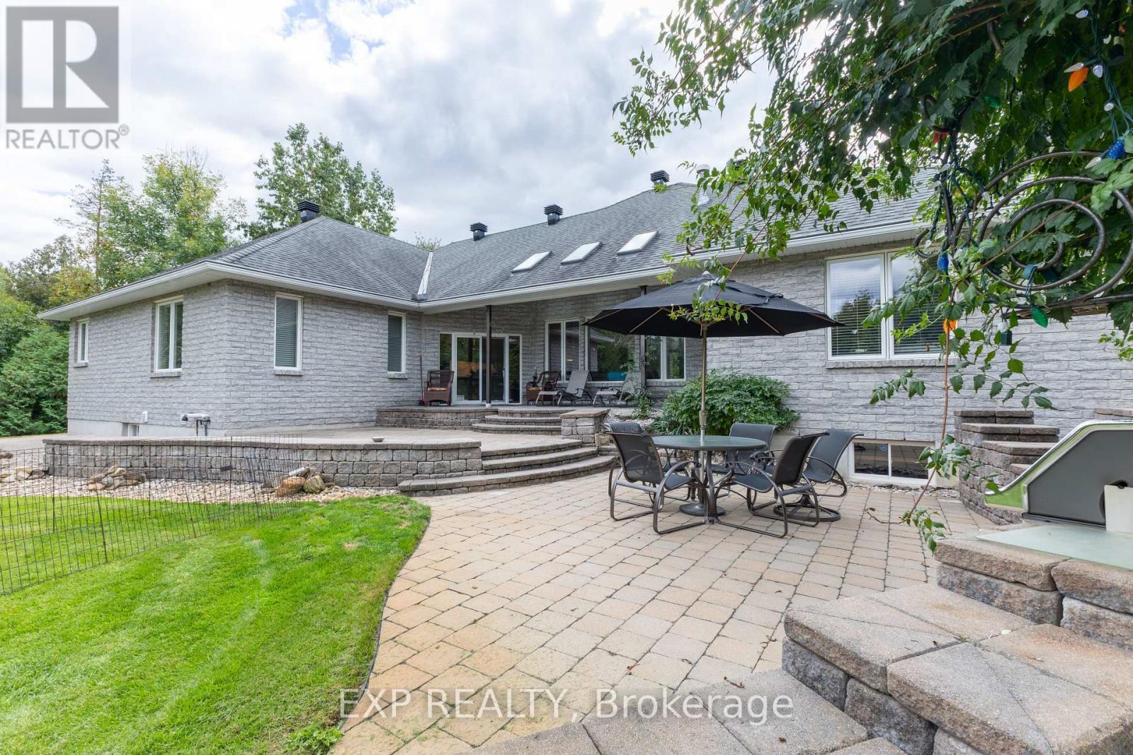 












1377 LORDS MANOR LANE

,
Ottawa,




Ontario
K4M1K3

