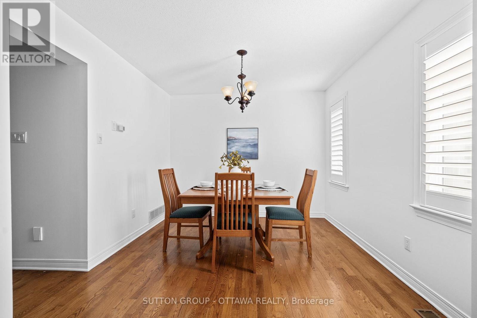 












45 REDPATH DRIVE

,
Ottawa,




Ontario
K2G6E4

