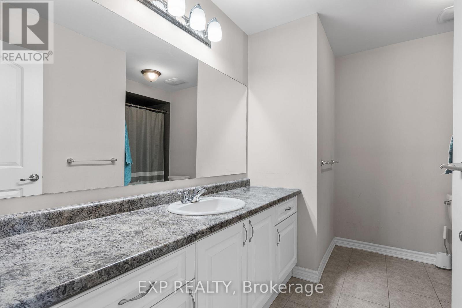 












206 PONDEROSA STREET

,
Ottawa,




Ontario
K2V0J6

