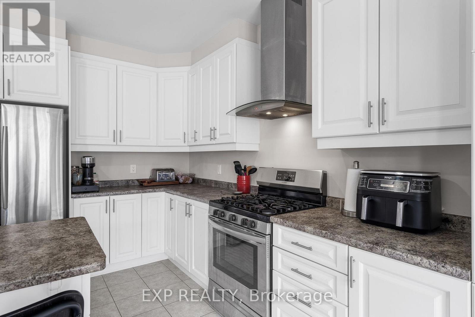 












206 PONDEROSA STREET

,
Ottawa,




Ontario
K2V0J6

