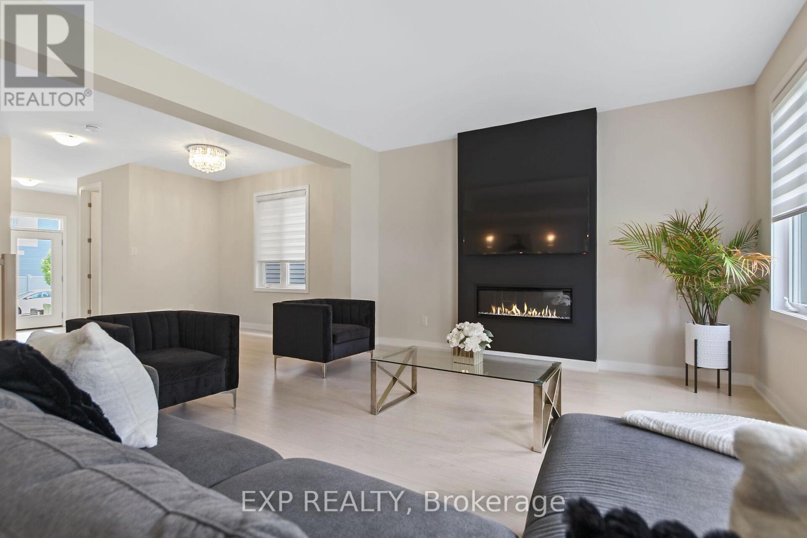 












224 PURSUIT TERRACE

,
Ottawa,




Ontario
K0A2Z0

