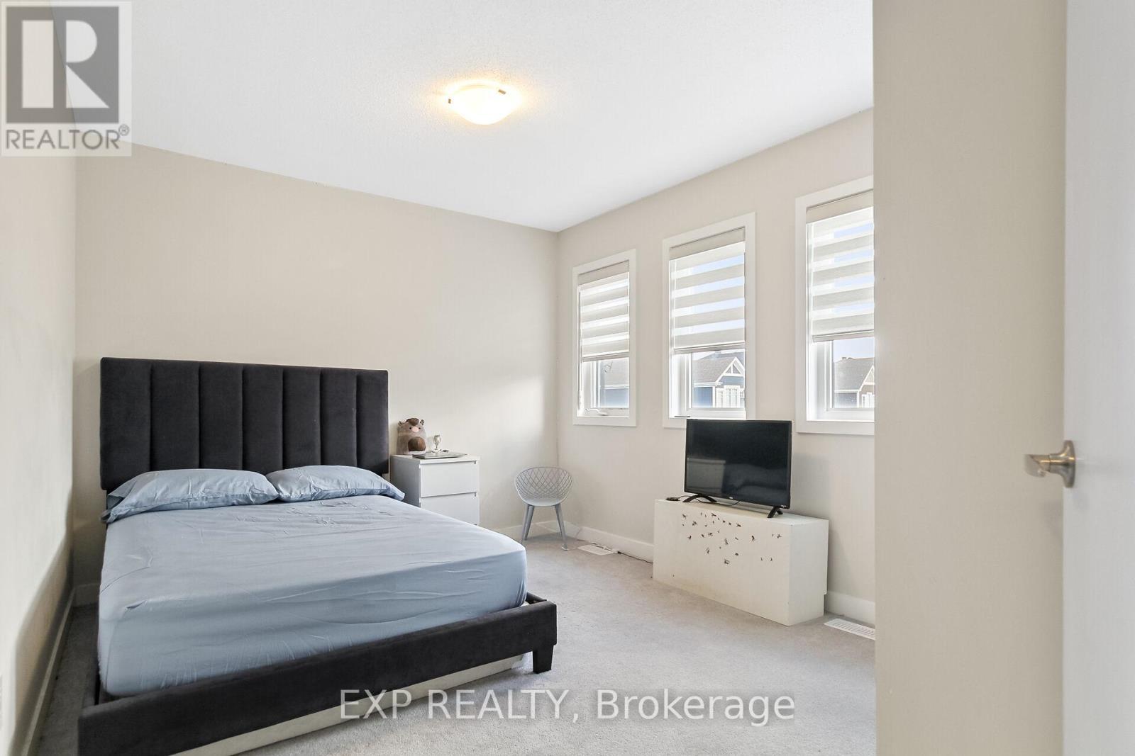 












224 PURSUIT TERRACE

,
Ottawa,




Ontario
K0A2Z0

