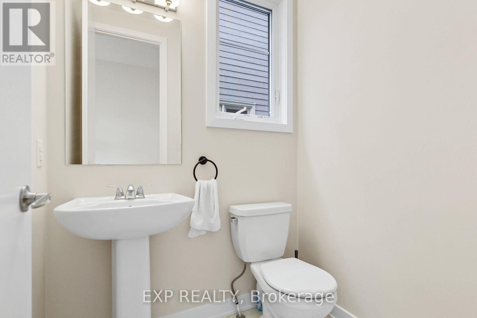 












224 PURSUIT TERRACE

,
Ottawa,




Ontario
K0A2Z0

