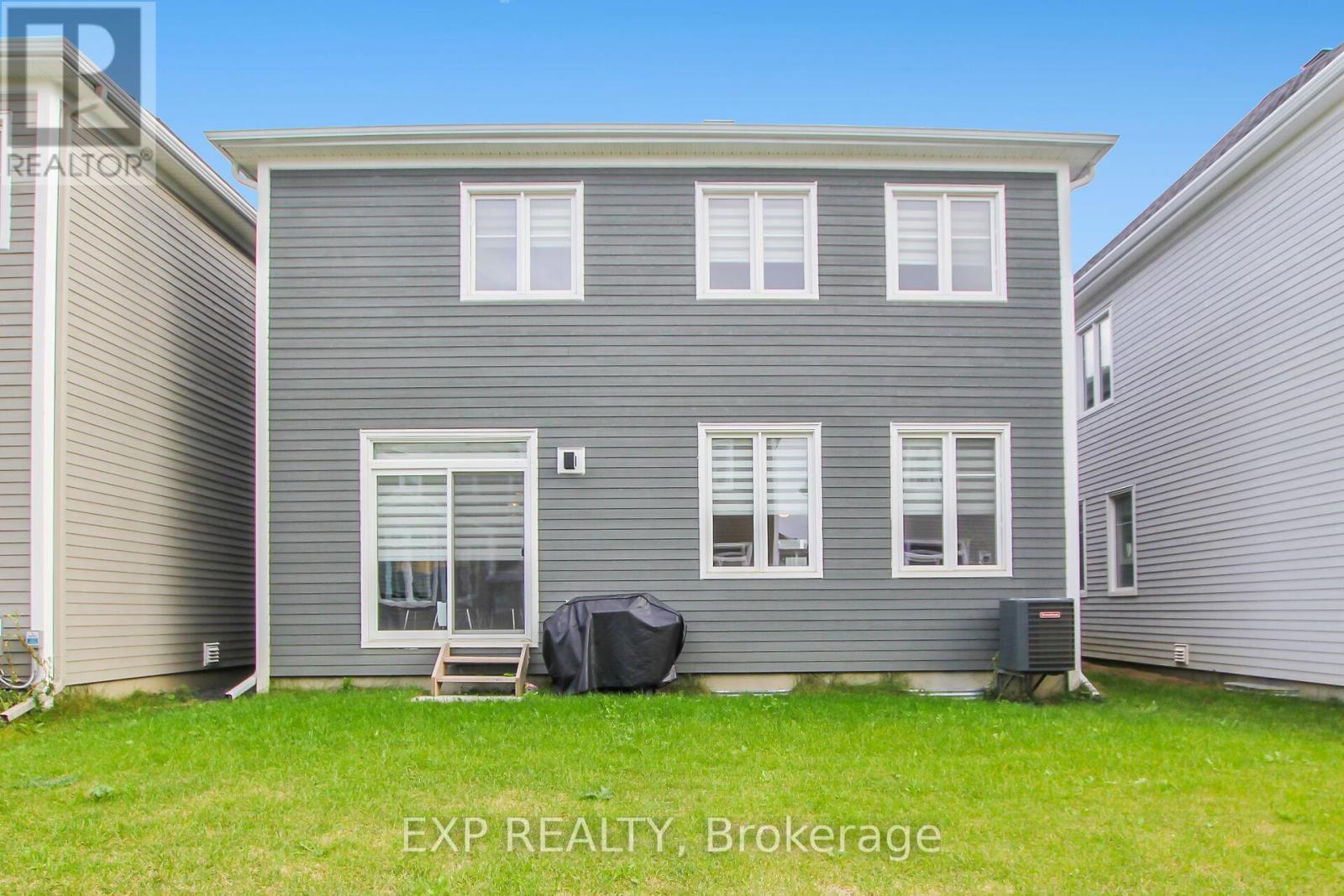 












224 PURSUIT TERRACE

,
Ottawa,




Ontario
K0A2Z0

