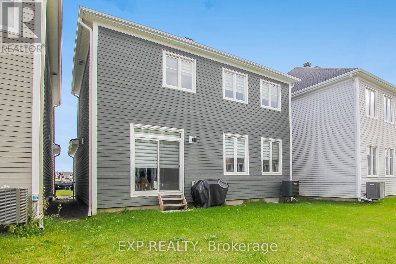 












224 PURSUIT TERRACE

,
Ottawa,




Ontario
K0A2Z0


