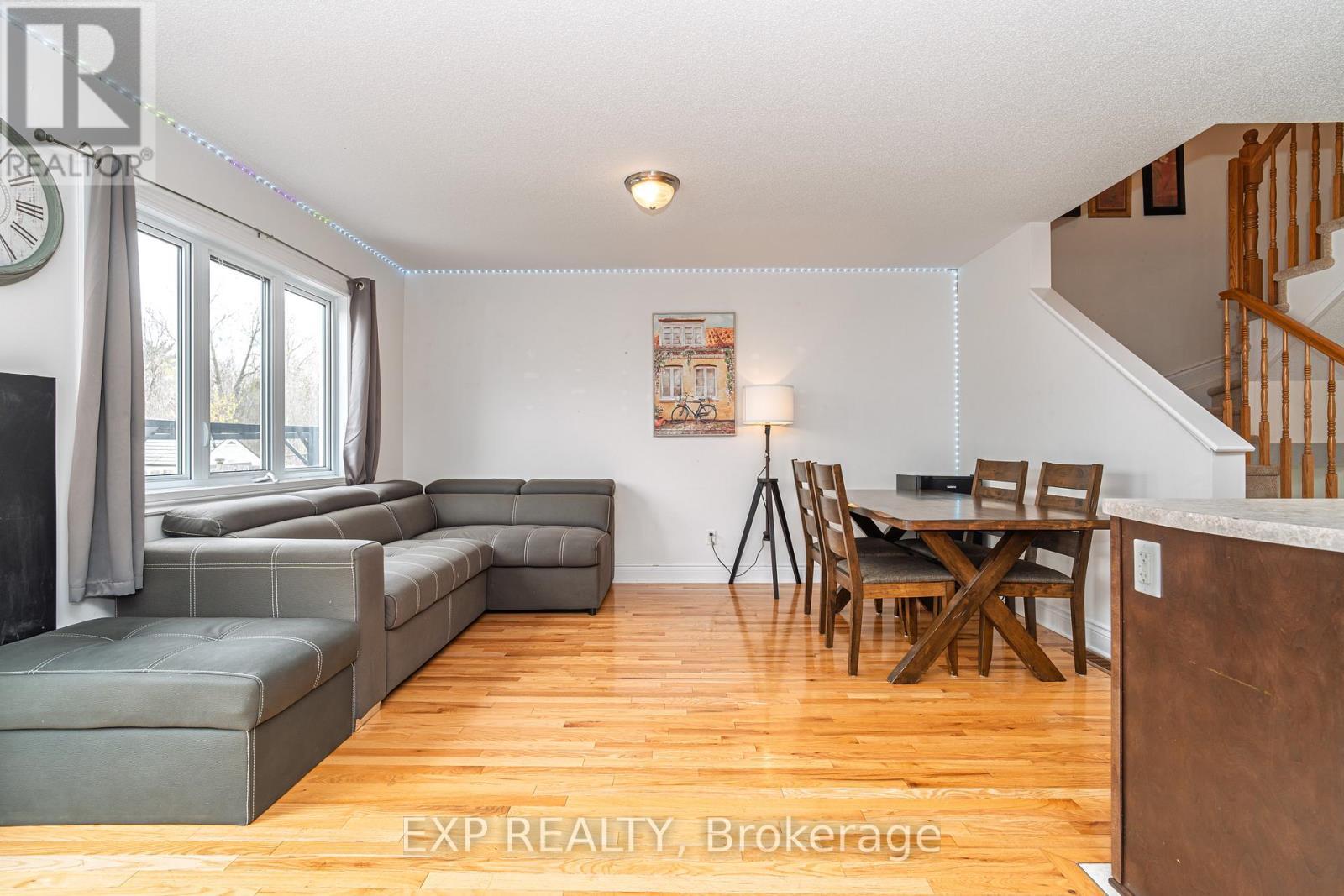 












2353 MARBLE CRESCENT

,
Clarence-Rockland,




Ontario
K4K0H1


