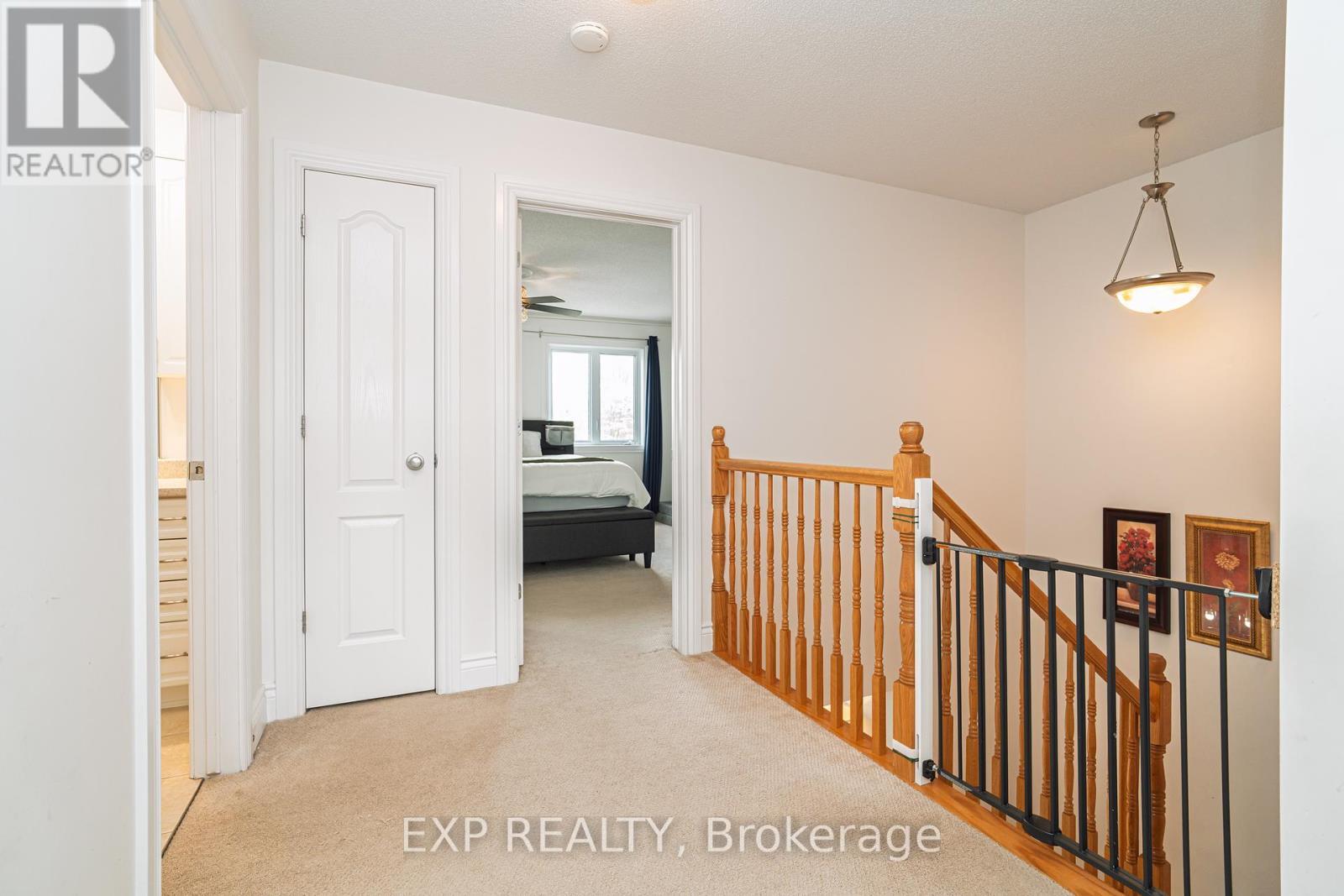












2353 MARBLE CRESCENT

,
Clarence-Rockland,




Ontario
K4K0H1

