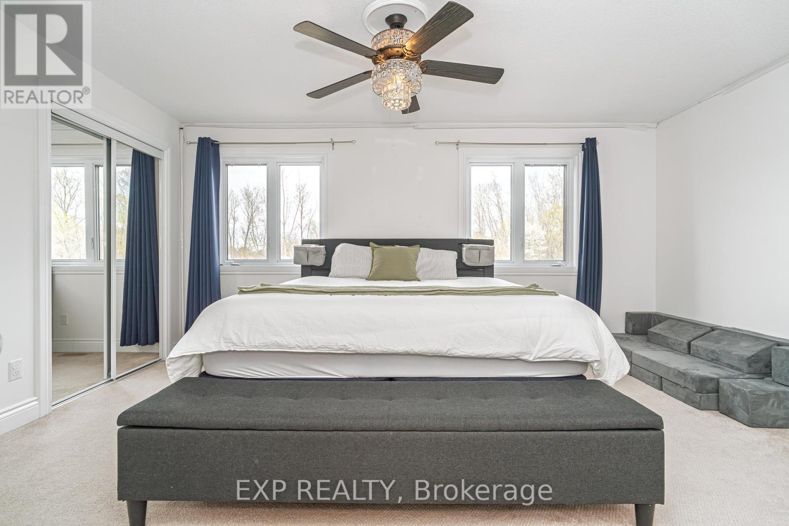 












2353 MARBLE CRESCENT

,
Clarence-Rockland,




Ontario
K4K0H1

