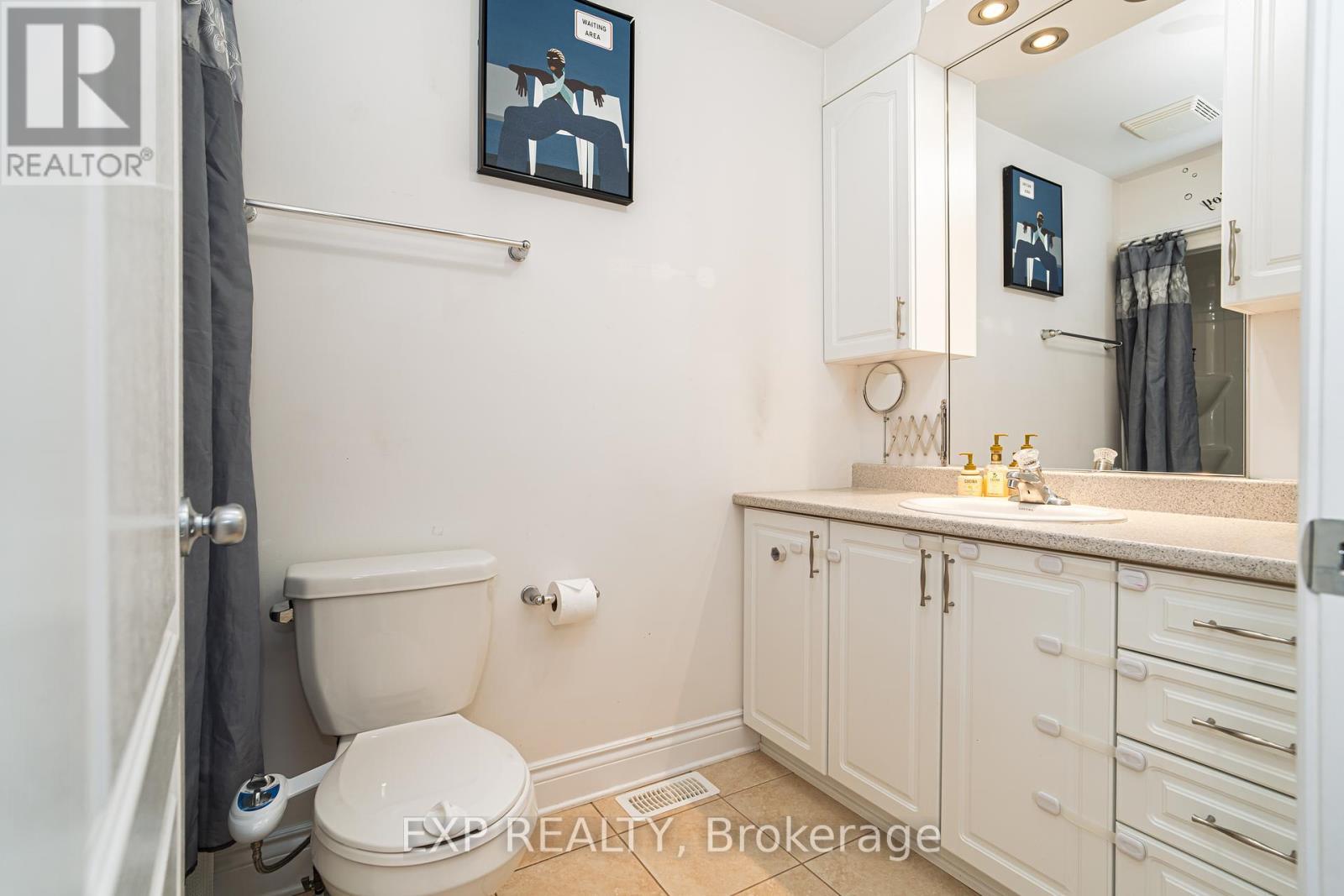 












2353 MARBLE CRESCENT

,
Clarence-Rockland,




Ontario
K4K0H1

