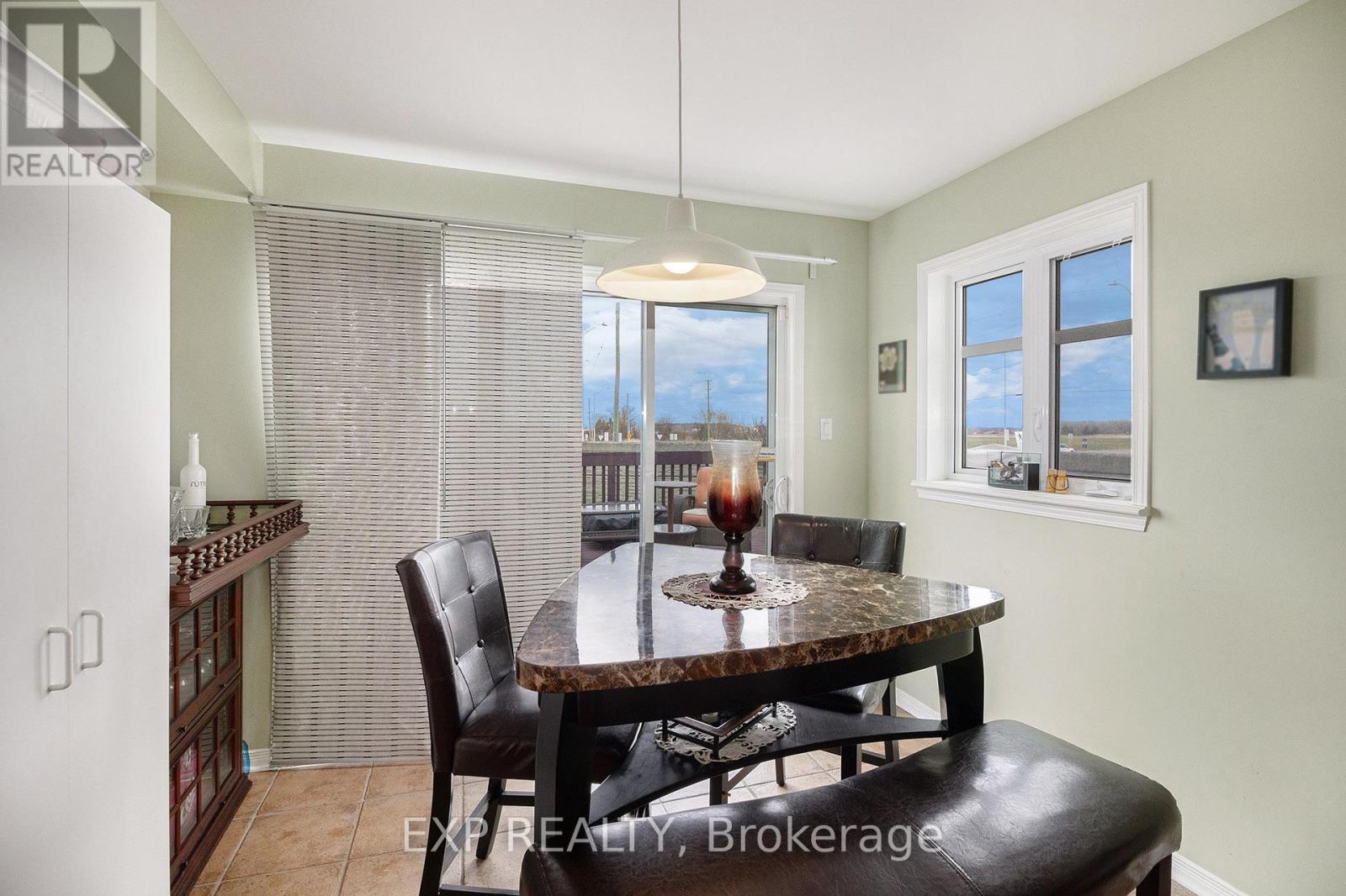 












258 TRAIL SIDE CIRCLE

,
Ottawa,




Ontario
K4A5B5

