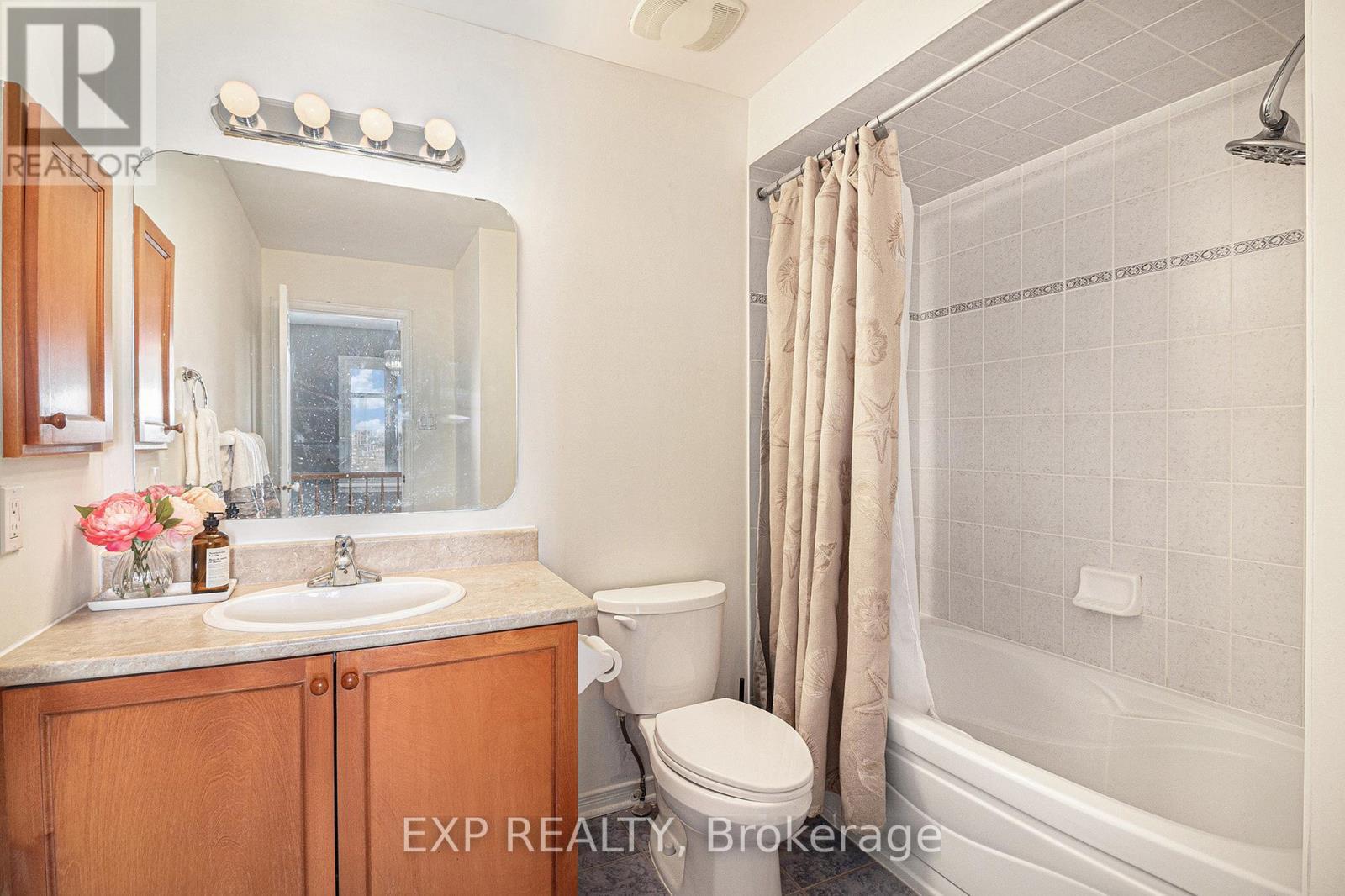 












258 TRAIL SIDE CIRCLE

,
Ottawa,




Ontario
K4A5B5

