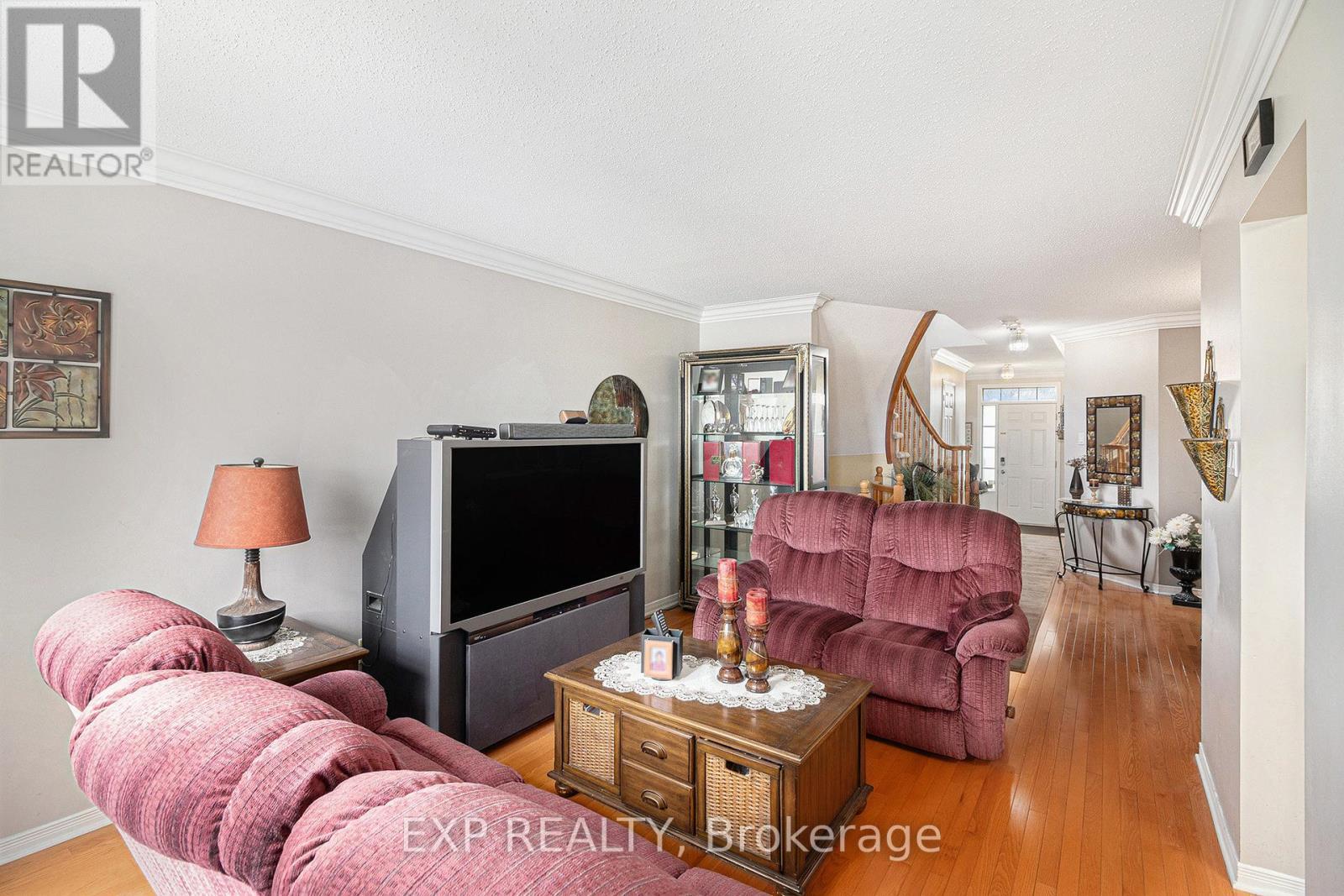 












258 TRAIL SIDE CIRCLE

,
Ottawa,




Ontario
K4A5B5


