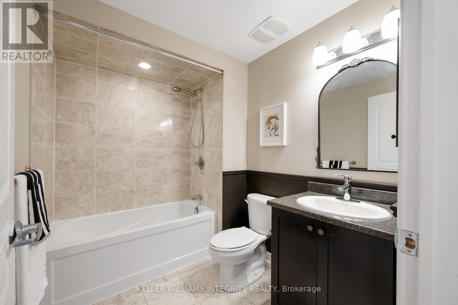 












305 - 655 BEAUPARC PRIVATE

,
Ottawa,




Ontario
K1J0B6

